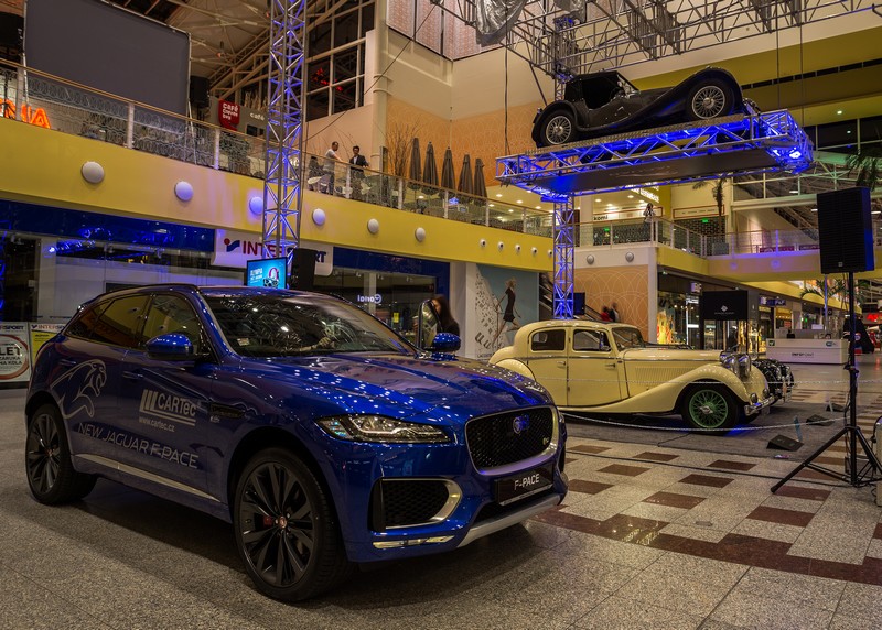 Svět Jaguaru v obchodním centru Olympia Brno